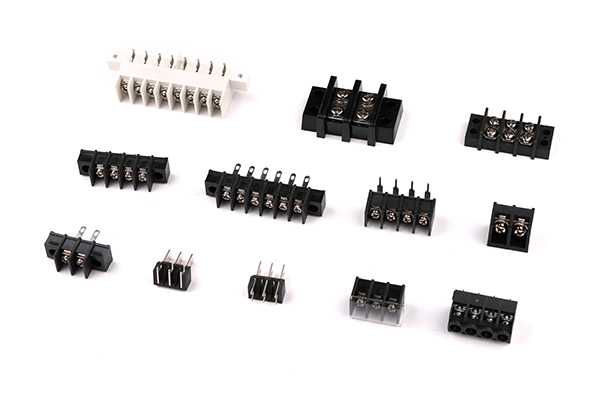 Barrier terminal blocks