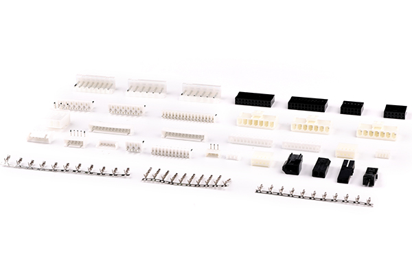Board to board Connector